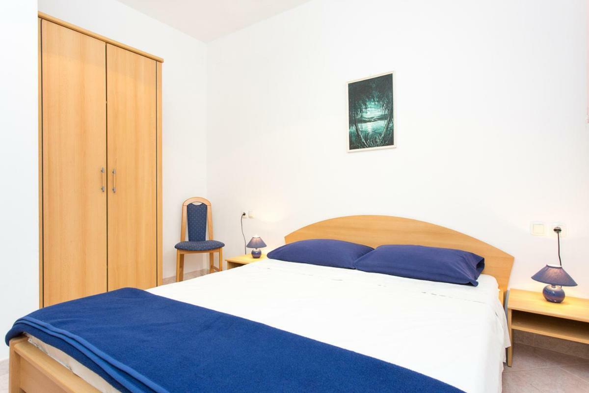 2-Bedroom Apartment 300M From Beach In Пунат Екстериор снимка
