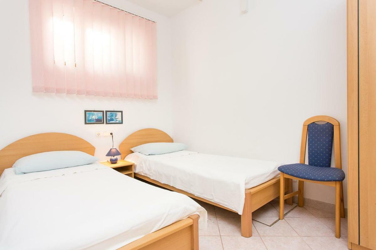 2-Bedroom Apartment 300M From Beach In Пунат Екстериор снимка
